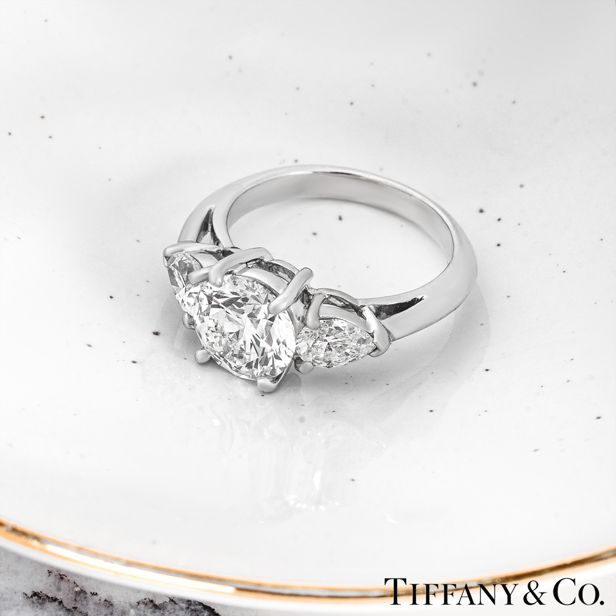 Tiffany & Co. Platinum Three Stone Diamond Ring 1.65ct G/VVS2 XXX ...